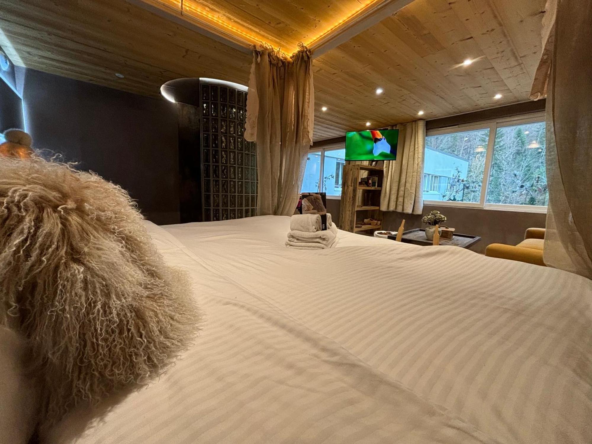 Les Secrets - Suites & Apartments Montriond Extérieur photo